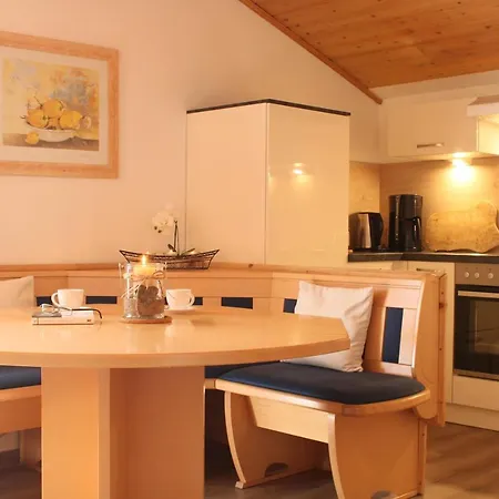 Johanna Apartment *