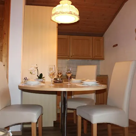Johanna Apartment *